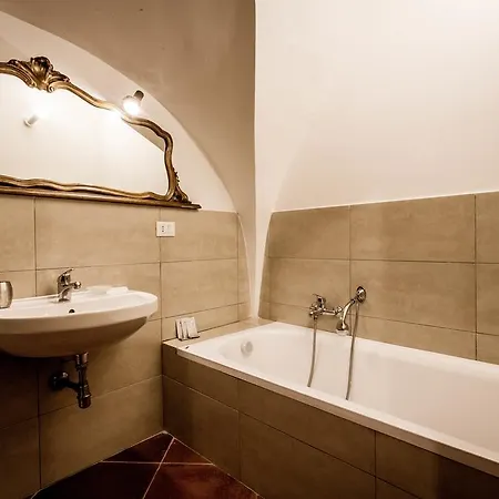 Dietro La Cattedrale Bed & Breakfast